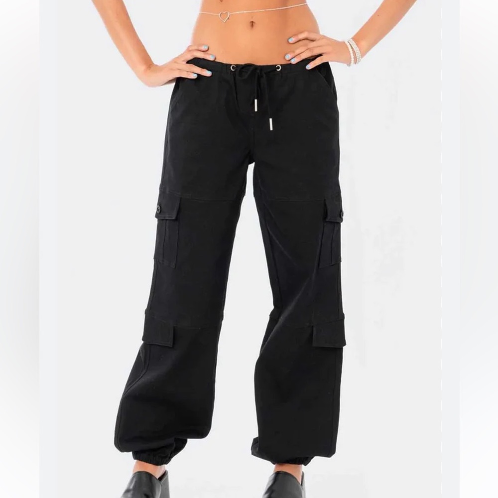 EDIKTED BLACK PANTS